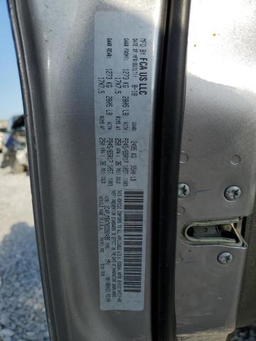 1C4PJMBX7KD282498 - 2019 JEEP CHEROKEE TRAILHAWK 银色 照片 12