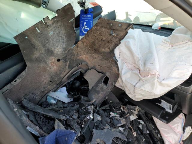 1C4PJMBX7KD282498 - 2019 JEEP CHEROKEE TRAILHAWK 银色 照片 8