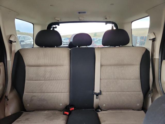 1FMYU93135KA04616 - 2005 FORD ESCAPE XLT BEIGE photo 10