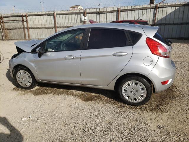 3FADP4TJXFM149178 - 2015 FORD FIESTA S SILVER photo 2