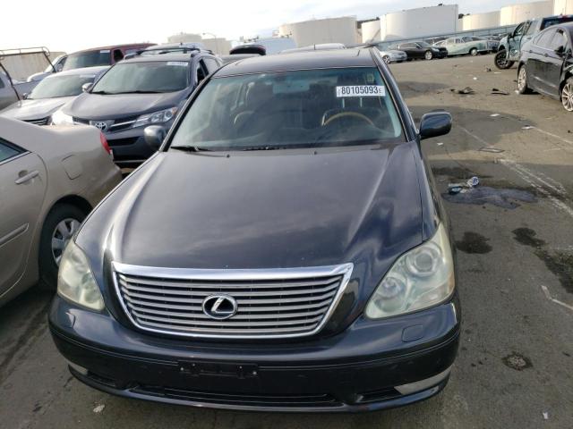 JTHBN36F055009832 - 2005 LEXUS LS 430 GRAY photo 5