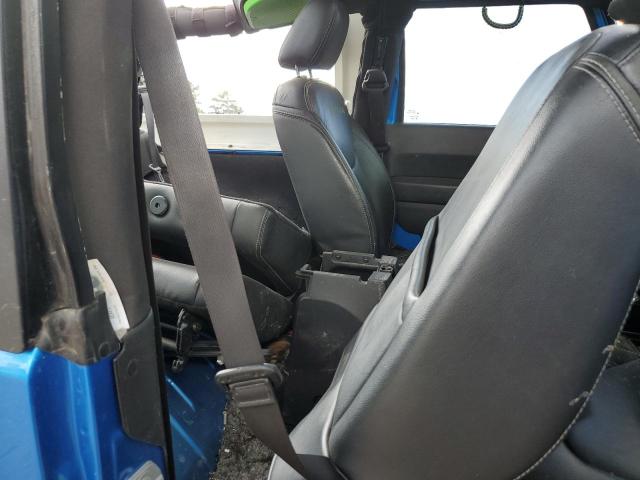 1C4AJWBG6FL669119 - 2015 JEEP WRANGLER SAHARA BLUE photo 10