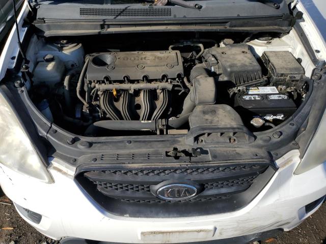 KNAFG525587209004 - 2008 KIA RONDO BASE WHITE photo 12