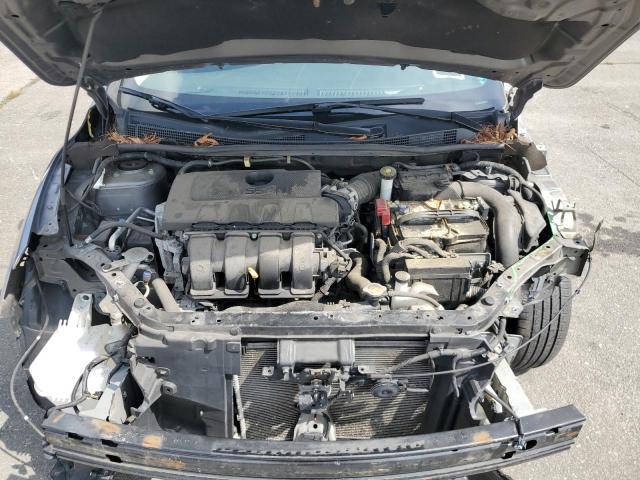 3N1AB7AP3JY202389 - 2018 NISSAN SENTRA S ნაცრისფერი ფოტო 11