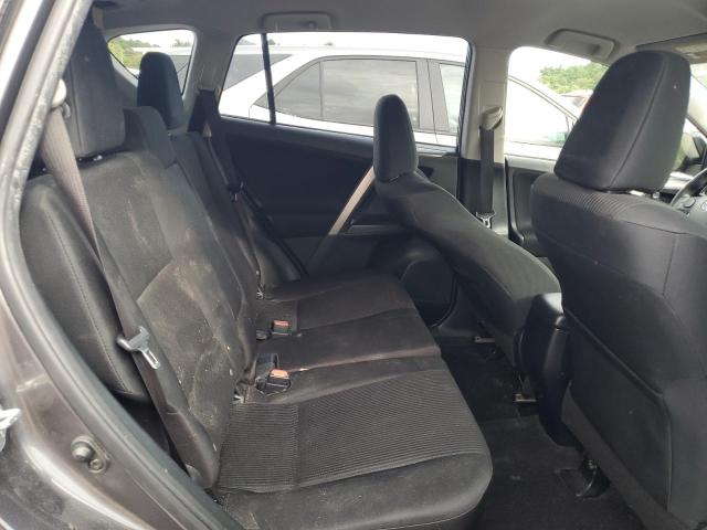 JTMBFREV3JJ219417 - 2018 TOYOTA RAV4 LE GRAY photo 11