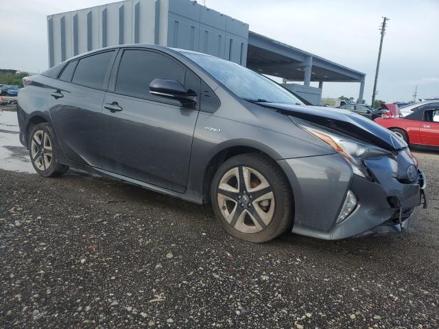 JTDKARFU4G3018563 - 2016 TOYOTA PRIUS 灰色 照片 4