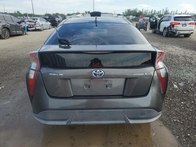JTDKARFU4G3018563 - 2016 TOYOTA PRIUS 灰色 照片 6