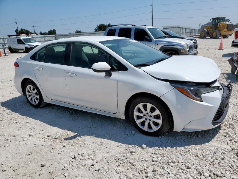 5YFB4MDE6PP079118 - 2023 TOYOTA COROLLA LE 白色 照片 4