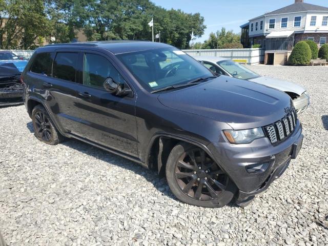 1C4RJFAG7HC946657 - 2017 JEEP GRAND CHEROKEE LAREDO Сұр фото 4