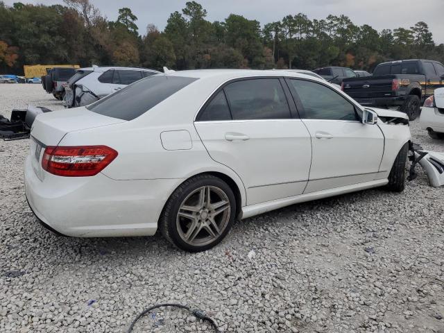 WDDHF5KB1DA728834 - 2013 MERCEDES-BENZ E 350 WHITE photo 3