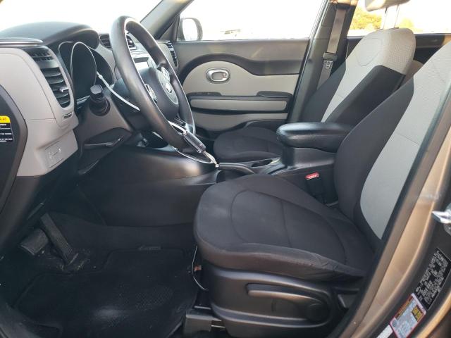 KNDJN2A20K7667582 - 2019 KIA SOUL GRAY photo 7