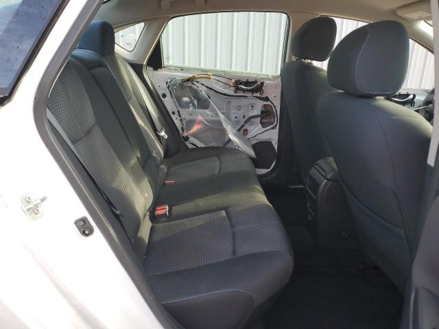 3N1AB7AP9KY451670 - 2019 NISSAN SENTRA S 白色 照片 10