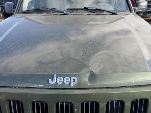 1J4GL38K56W218559 - 2006 JEEP LIBERTY RENEGADE 绿色 照片 12