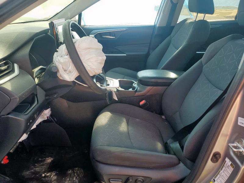 2T3W1RFV8LC035899 - 2020 TOYOTA RAV4 XLE SILVER photo 7