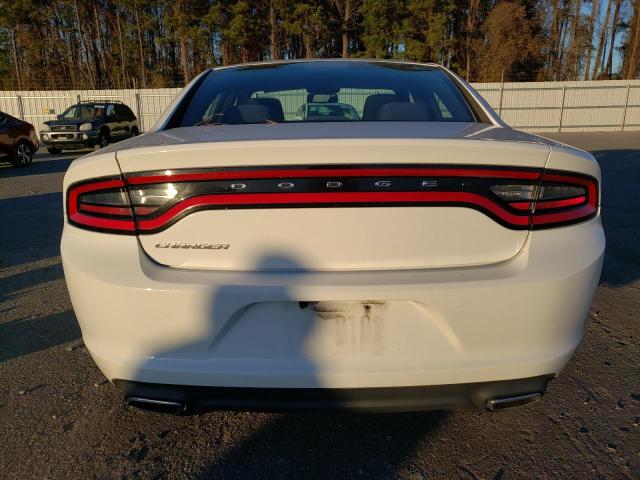 2C3CDXBG4FH840215 - 2015 DODGE CHARGER SE WHITE photo 6