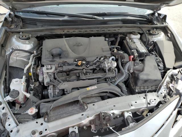 4T1R11AK4NU672486 - 2022 TOYOTA CAMRY LE SILVER photo 11