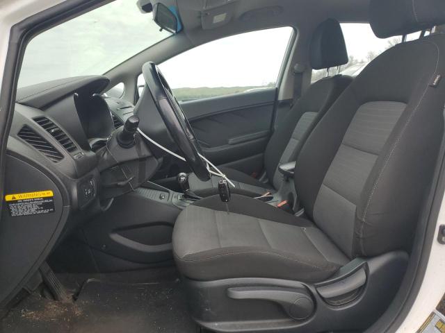 KNAFX4A81F5305968 - 2015 KIA FORTE EX WHITE photo 7