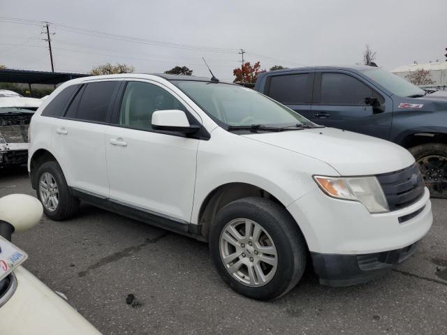 2FMDK46C87BA54199 - 2007 FORD EDGE SE WHITE photo 4