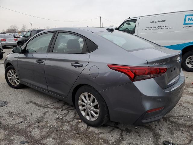 3KPC24A35JE030062 - 2018 HYUNDAI ACCENT SE GRAY photo 2