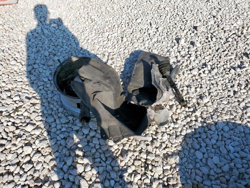 1GNERGKW8JJ224612 - 2018 CHEVROLET TRAVERSE LT 白色 照片 13