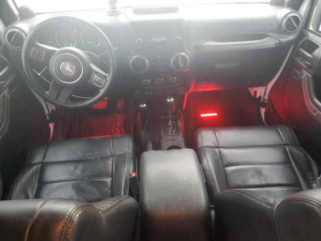 1C4BJWDG9CL269908 - 2012 JEEP WRANGLER U SPORT Білий фото 8
