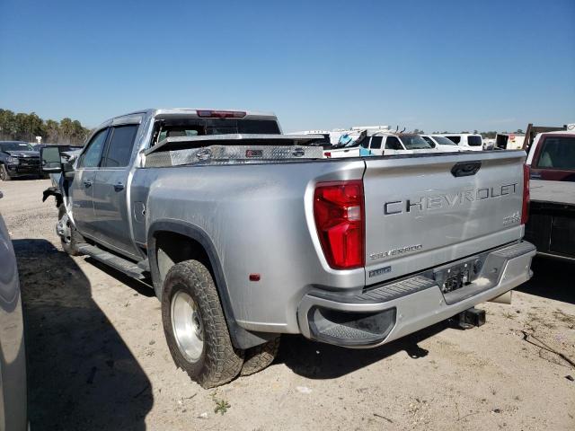 1GC4YVEY5NF208224 - 2022 CHEVROLET SILVERADO K3500 HIGH COUNTRY SILVER photo 2