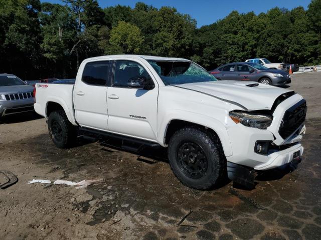 5TFCZ5AN5GX040084 - 2016 TOYOTA TACOMA DOUBLE CAB Weiß Foto 4