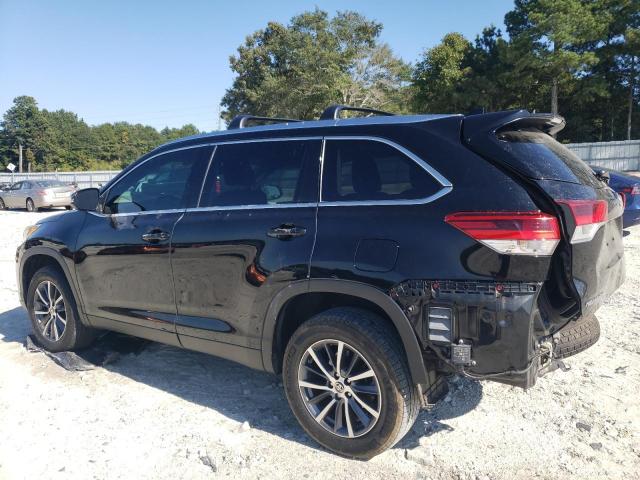 5TDKZRFH2KS574745 - 2019 TOYOTA HIGHLANDER SE BLACK photo 2