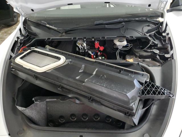 7SAYGDEE4NF510258 - 2022 TESLA MODEL Y WHITE photo 12