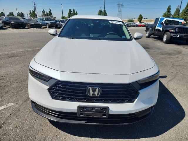 1HGCY1F26PA004158 - 2023 HONDA ACCORD LX WHITE photo 5
