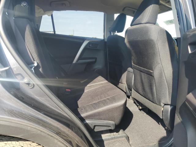 JTMBFREV2JJ719214 - 2018 TOYOTA RAV4 LE GRAY photo 11