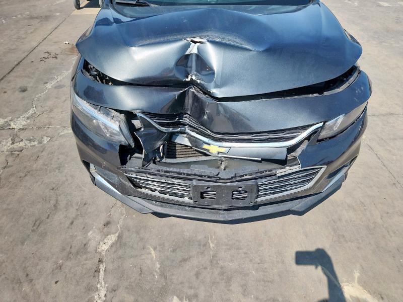 1G1ZD5ST5JF197495 - 2018 CHEVROLET MALIBU LT 灰色 照片 11