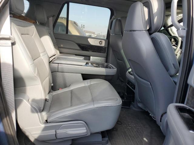 5LMJJ3LT4JEL12778 - 2018 LINCOLN NAVIGATOR L RESERVE BLUE photo 10