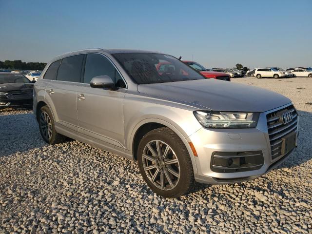 WA1VAAF76HD051031 - 2017 AUDI Q7 PRESTIGE SILVER photo 4