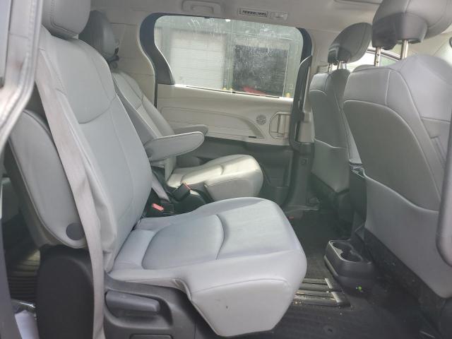 5TDYRKEC0PS143383 - 2023 TOYOTA SIENNA XLE CHARCOAL photo 11