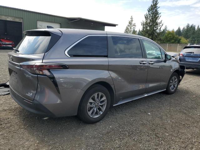 5TDYRKEC0PS143383 - 2023 TOYOTA SIENNA XLE CHARCOAL photo 3