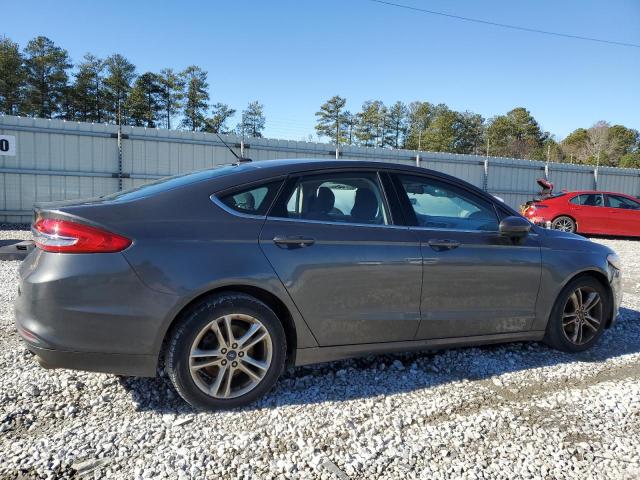 3FA6P0H73JR129378 - 2018 FORD FUSION SE GRAY photo 3