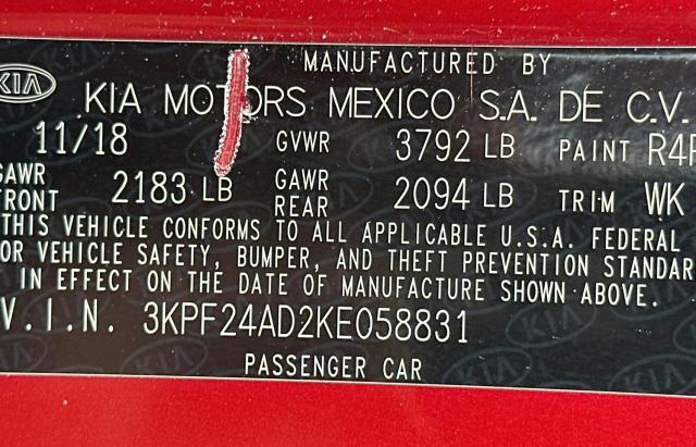 3KPF24AD2KE058831 - 2019 KIA FORTE FE RED photo 10