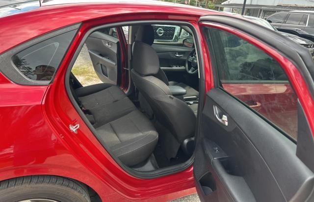 3KPF24AD2KE058831 - 2019 KIA FORTE FE RED photo 6