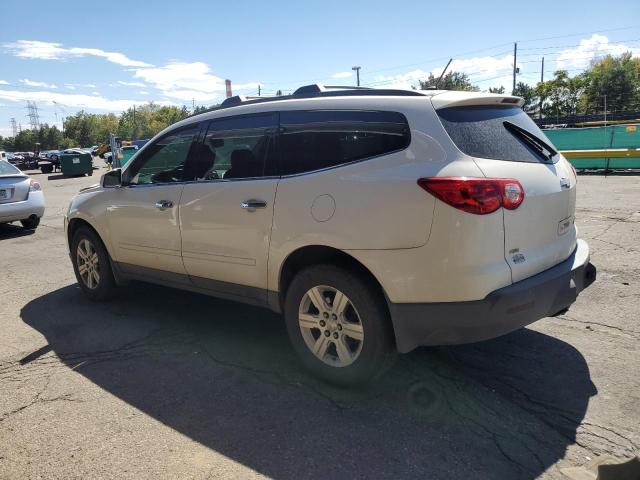 1GNKVJED1CJ106619 - 2012 CHEVROLET TRAVERSE LT WHITE photo 2