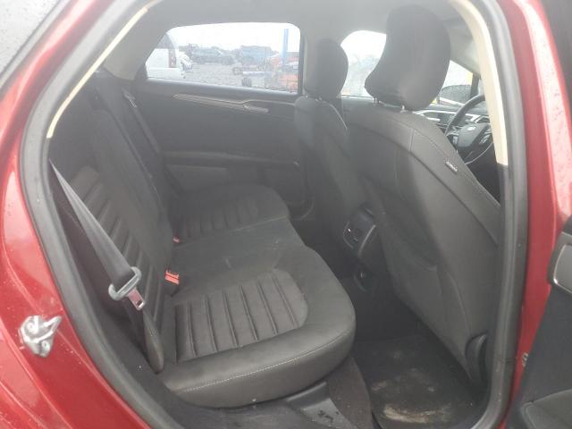 3FA6P0HD2KR162010 - 2019 FORD FUSION SE Красный фото 10