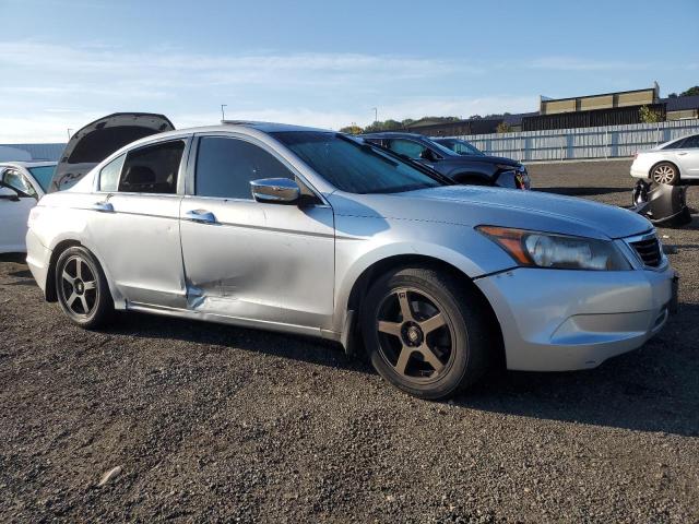 1HGCP2F82AA054558 - 2010 HONDA ACCORD EXL SILVER photo 4