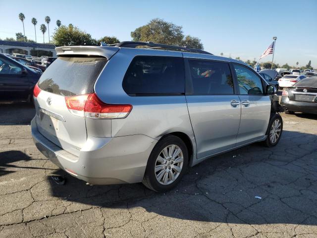 5TDYK3DC5ES506060 - 2014 TOYOTA SIENNA XLE SILVER photo 3