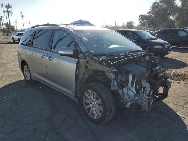 5TDYK3DC5ES506060 - 2014 TOYOTA SIENNA XLE SILVER photo 4