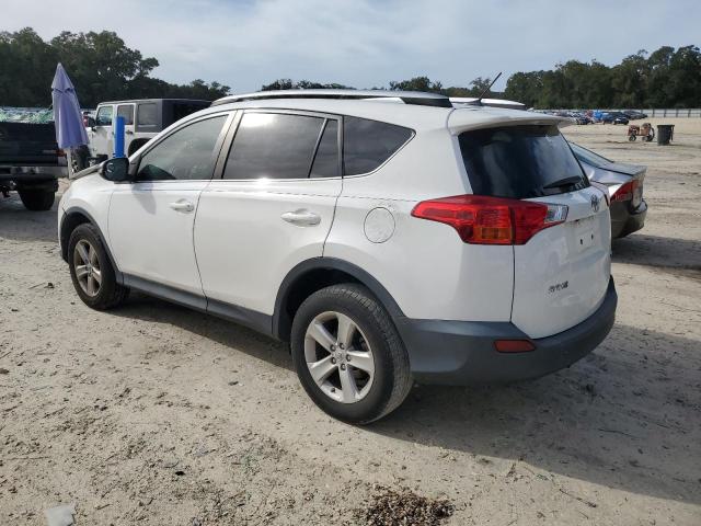 2T3WFREVXEW125379 - 2014 TOYOTA RAV4 XLE WHITE photo 2