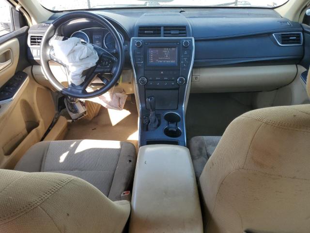 4T1BF1FK1HU364028 - 2017 TOYOTA CAMRY LE WHITE photo 8