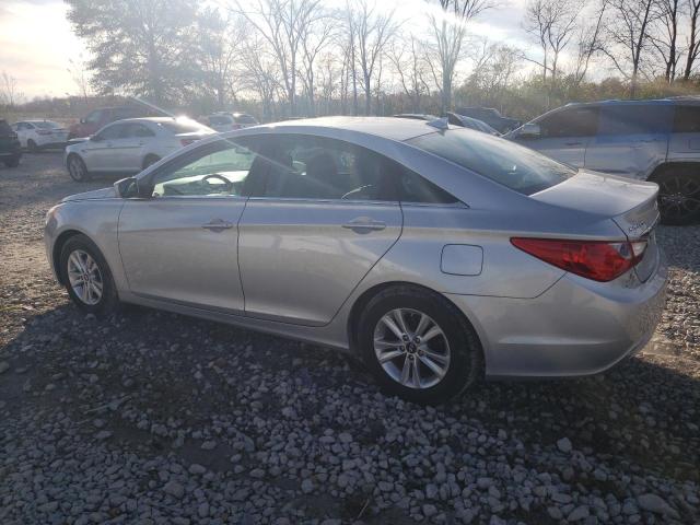 5NPEB4AC0CH474604 - 2012 HYUNDAI SONATA GLS SILVER photo 2