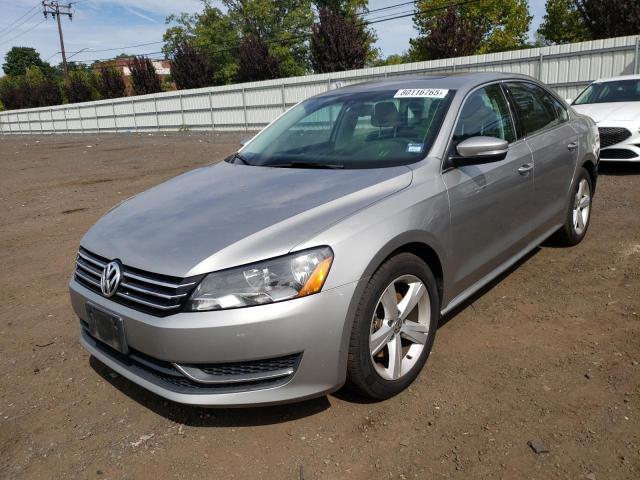 2013 VOLKSWAGEN PASSAT SE, 