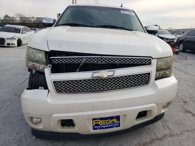 1GNFK16348R187186 - 2008 CHEVROLET SUBURBAN K1500 LS CREAM photo 5