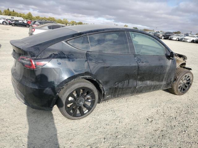 7SAYGDED3RF049437 - 2024 TESLA MODEL Y BLACK photo 3